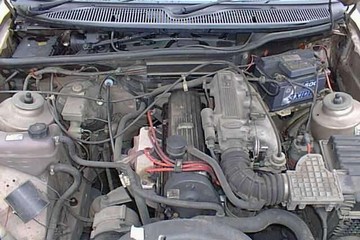 Двигатель Форд 1.8 125
